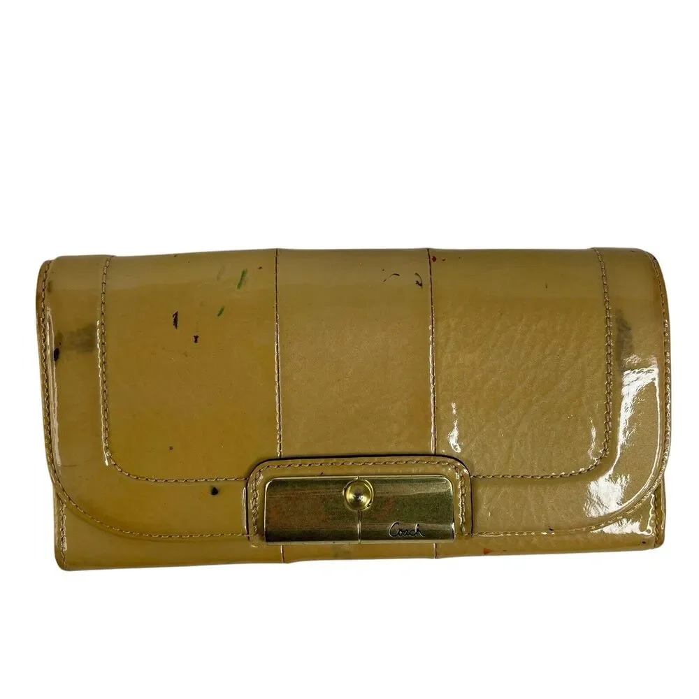Coach Kristin Envelope Yellow Patent Leather‎ Flap Wallet Clutch ID Checkbook